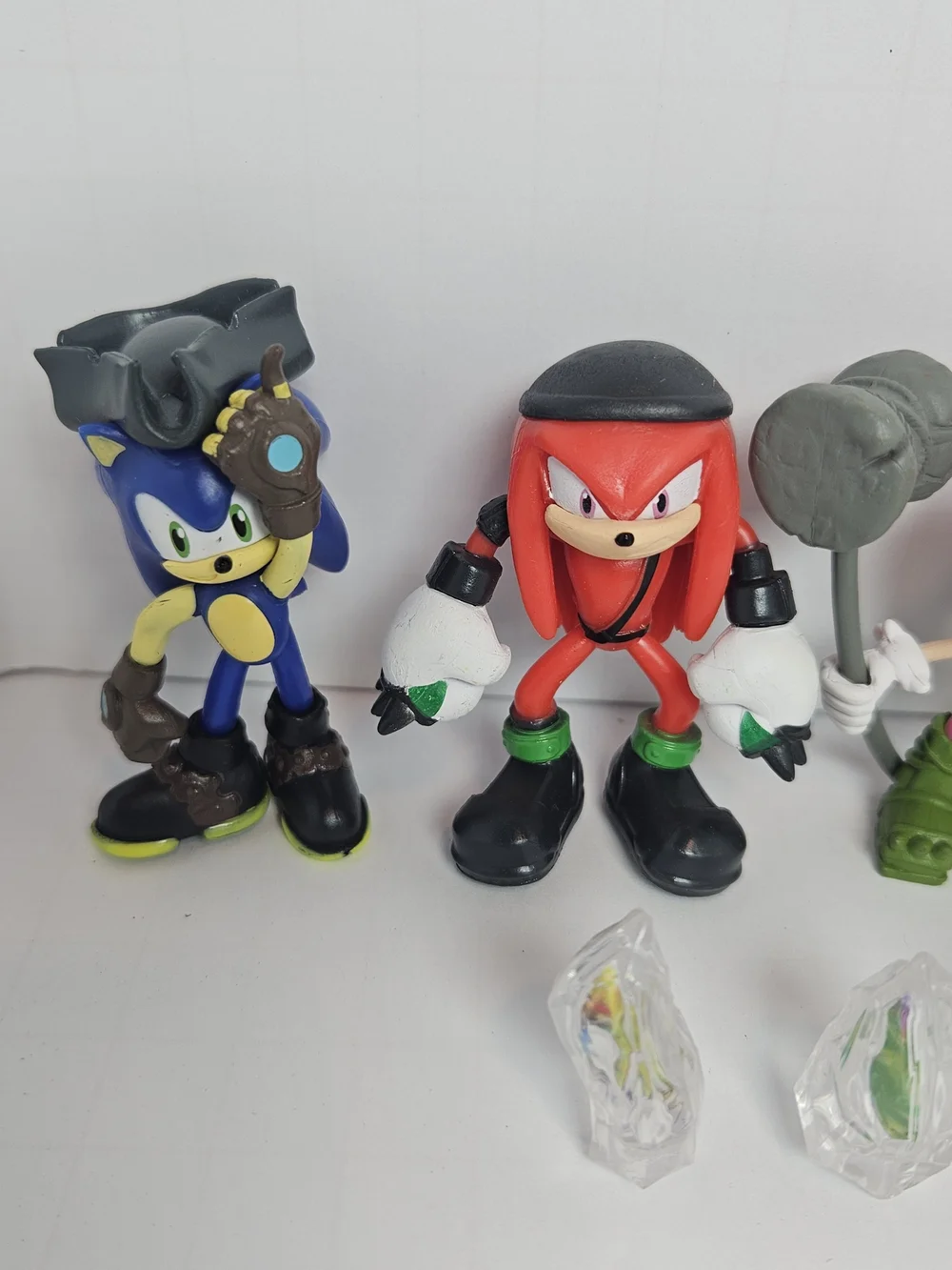 Random Lot Of Sonic Mini Figures  9 Total